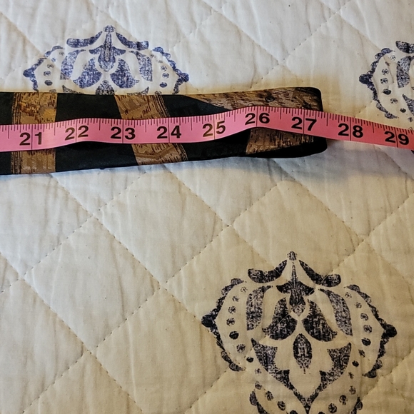 Home Improvement Branded Tie 3 3/4"x55" 100% Poly - Picture 5 of 5